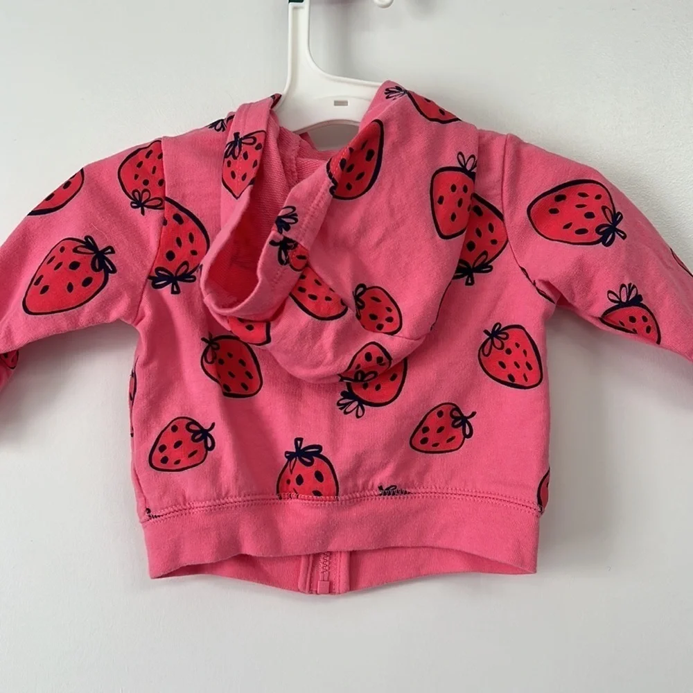 CARTER’S PINK STRAWBERRY SWEATSHIRT size 6 months